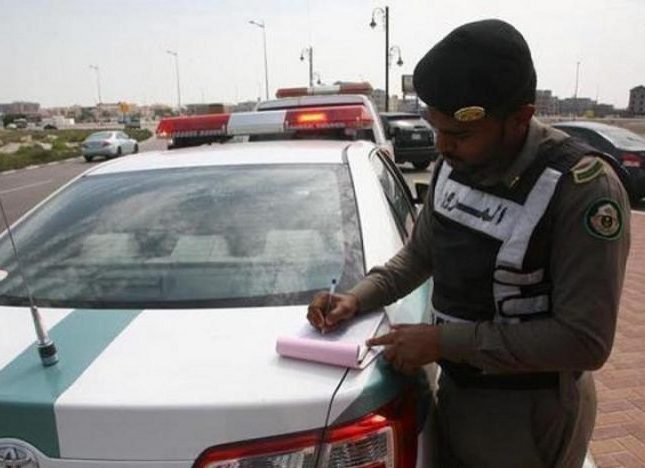 المرور يحذر من مخالفة مرورية غرامتها 300 ريال