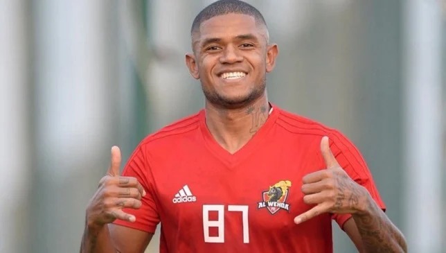 الأهلي يحسم صفقة أنسيلمو.. والكشف عن مدة العقد