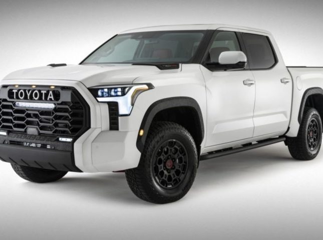 شاهد: تويوتا تكشف عن مواصفات وإمكانيات نسخة هايلكس المعدلة 2022