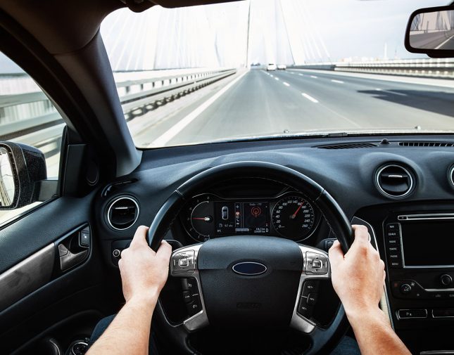 خبراء يكشفون عن سلوكيات خاطئة تستنزف وقود سيارتك