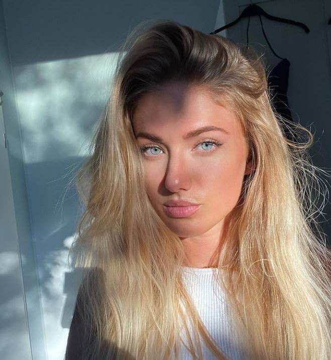 أجمل رياضية في العالم تعوّض إخفاقها بدخولها عالم الأزياء‎‎