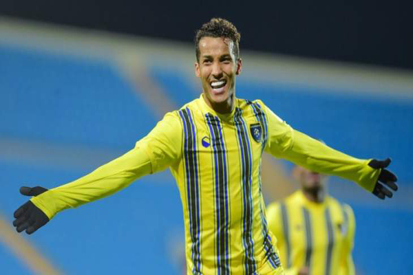 نايف هزازي يُرشح صفقة جديدة لـ الاتحاد