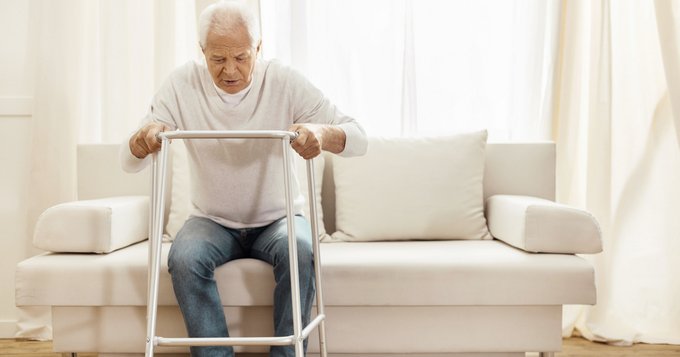 أبرزها التقدير والضغوط الأقل.. تعرّف على 13 تغيراً تحدث في شيخوختك-صور