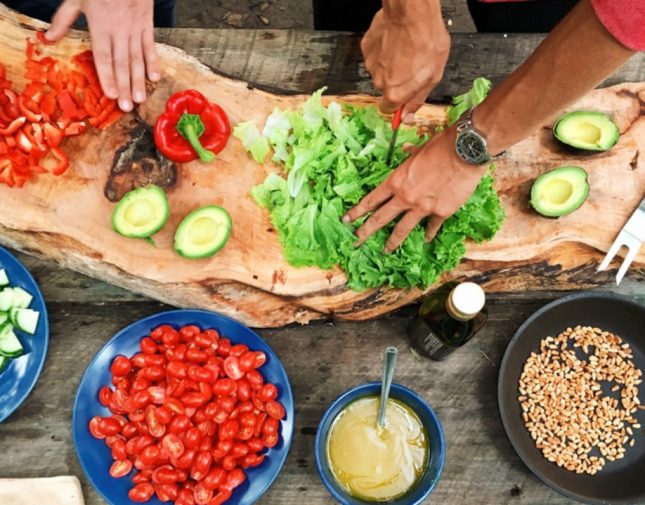 تتخلص من الكوليسترول المرتفع؟.. أتبع هذه العادات البسيطة