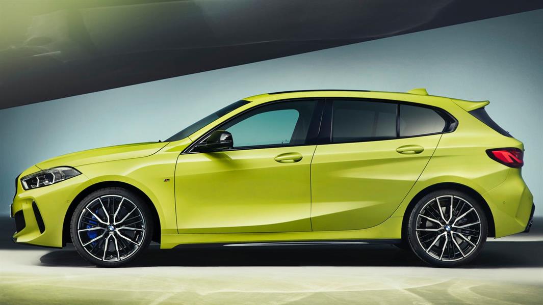 شاهد بي إم دبليو تكشف عن نسخة جديدة من سيارات M135i.. وهذا سعرها