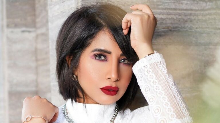 شاهد هكذا احتفلت مي البلوشي بعيد ميلاد ابنتها سعودة